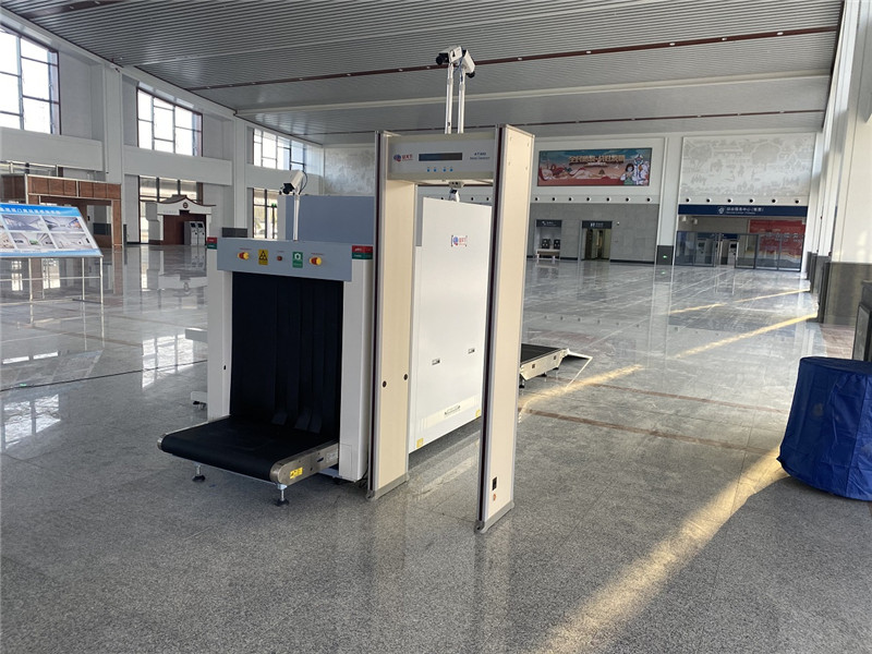 <b>祁门南站-AT100100D</b>